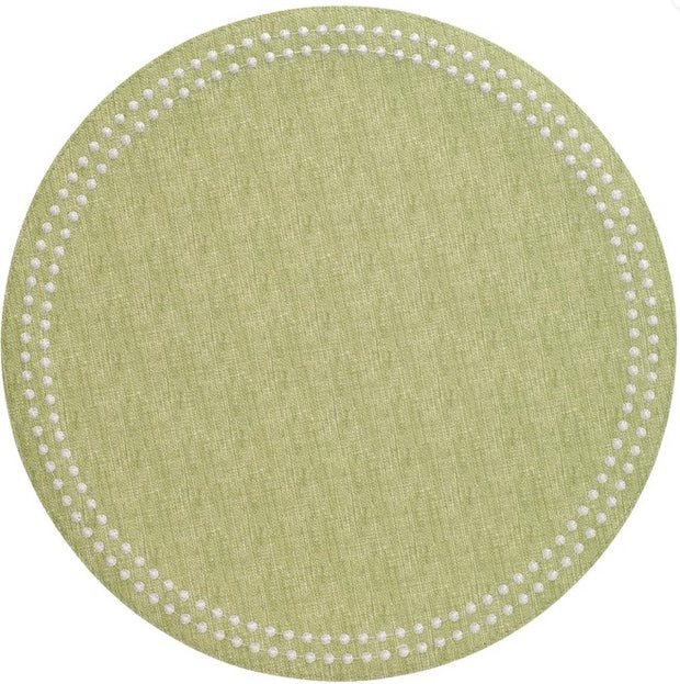Pearls Fern with White Round Placemat Set/4