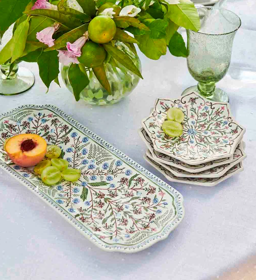 Villa Seville Scalloped Side/Cocktail Plate Set/4 - Chambray