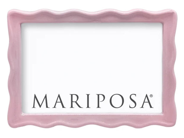 Wavy Pink 4" x 6" Frame