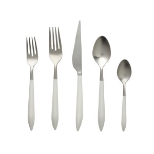 Ares Argento and White Five Piece Place Setting